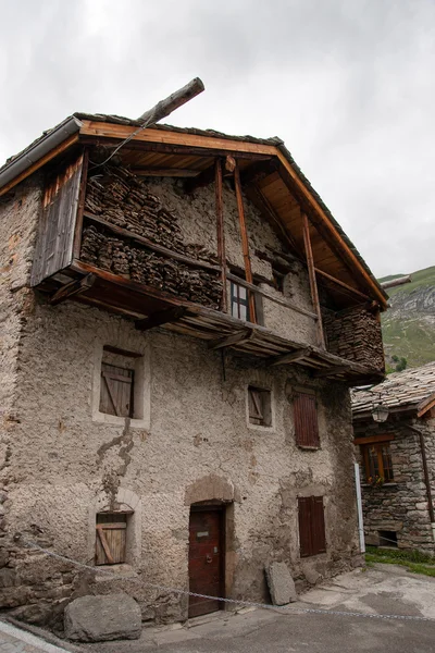 Bonneval Sur Arc Dorf — Stockfoto