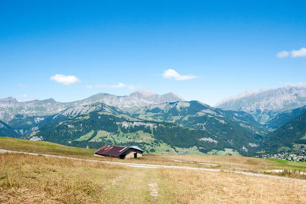 Mountain landscape in Alps — Stock Photo, Image