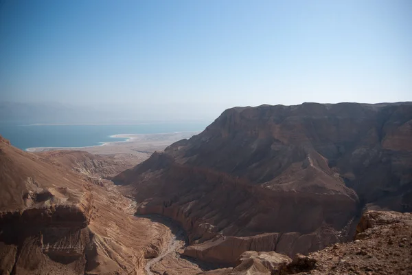Hory v kamenné pouště nead mrtvého moře — Stock fotografie