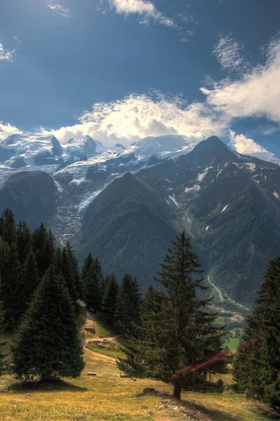 Krajobraz górski Alp — Zdjęcie stockowe