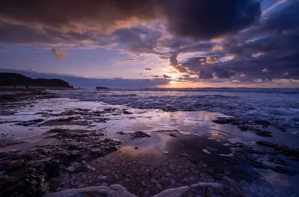 Relaxujte Středozemním Moři Západ Slunce Prázdninová Pláž — Stock fotografie