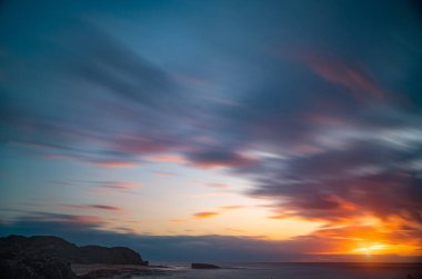 İsrail 'de deniz tatili. Romantik deniz manzarası.