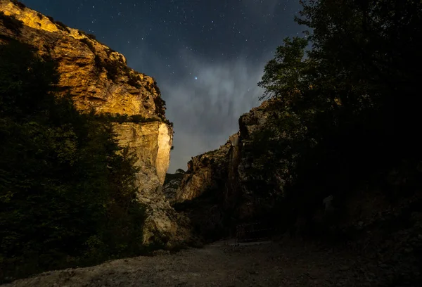 Trek Europa Italia Por Noche Atracción Romántica — Foto de Stock