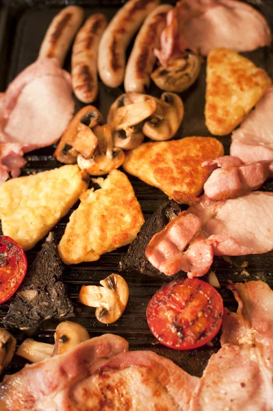 Cooking breakfast for a family — Stock Photo, Image