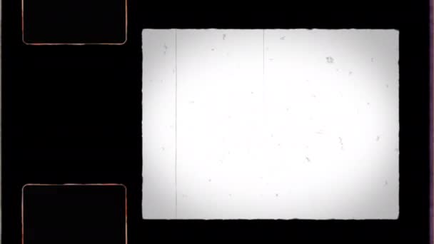 Marco de película de 8m m 4K con el agujero y el ruido del piñón, polvo, pelo, rasguños — Vídeo de stock