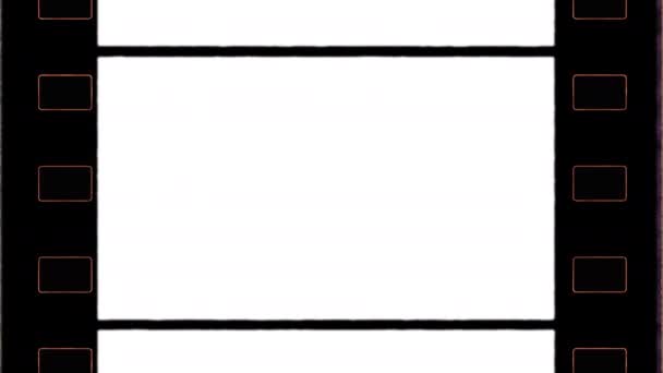 Cadre de film authentique de 4K 35mm avec le trou de pignon et l'arrondi de bord de film — Video
