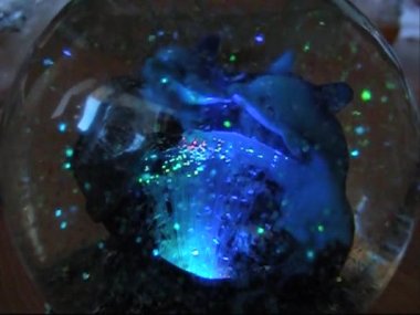 parlayan sihirli top