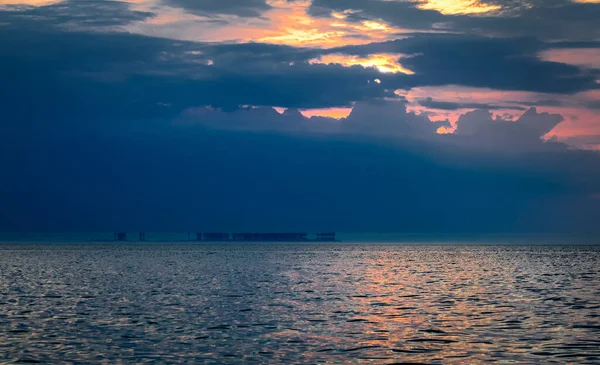 Pôr Sol Nuvens Mar Báltico — Fotografia de Stock