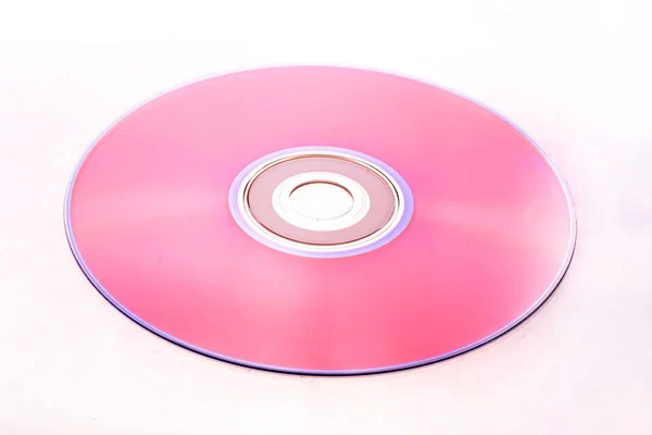 단 하나 원판 cd dvd 흰색 배경에 고립. — 스톡 사진