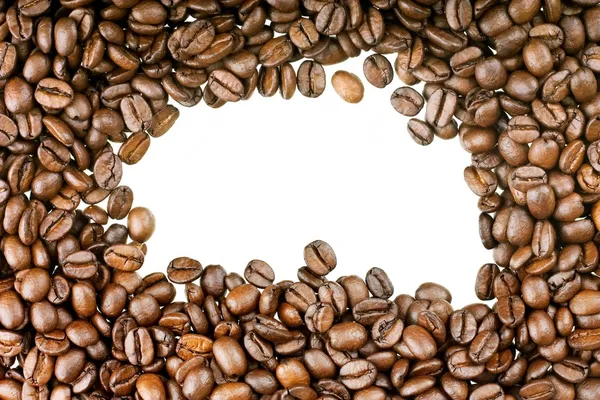 Beyaz arka plan üzerinde izole kahve taneleri — Stok fotoğraf
