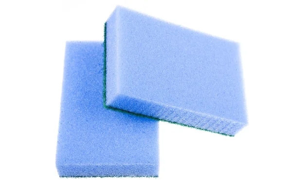Esponjas isoladas sobre um fundo branco — Fotografia de Stock