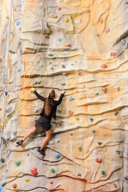 iş kadını rock duvar