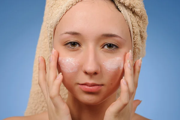 Woman with a towel — Stock Photo, Image