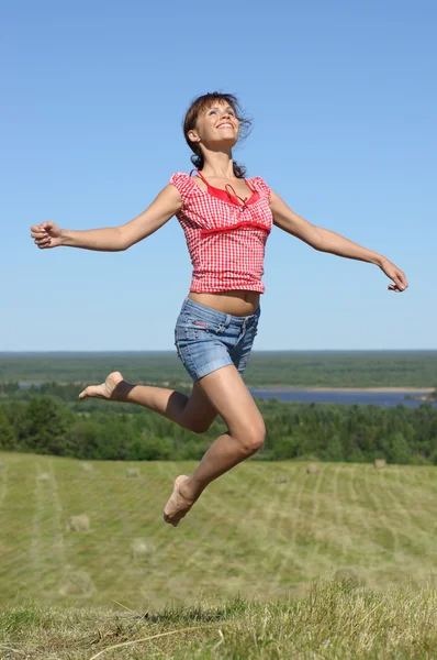 Mujer saltando — Foto de Stock