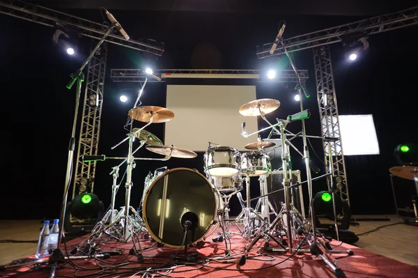 Instrumentos de percusión en escena — Foto de Stock