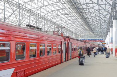 Demiryolu İstasyonu tren ile
