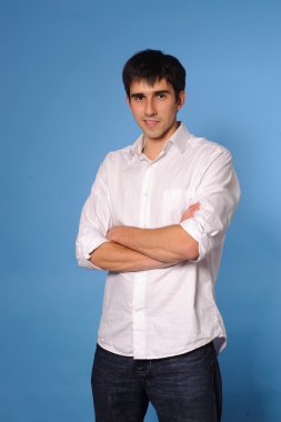 yakışıklı delikanlı