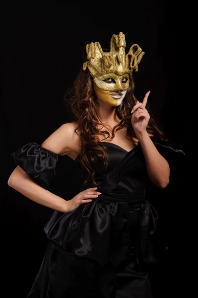 Kadın altın maske — Stok fotoğraf