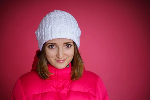 Mujer en la chaqueta deportiva roja —  Fotos de Stock