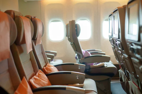 Assentos na cabina do avião — Fotografia de Stock