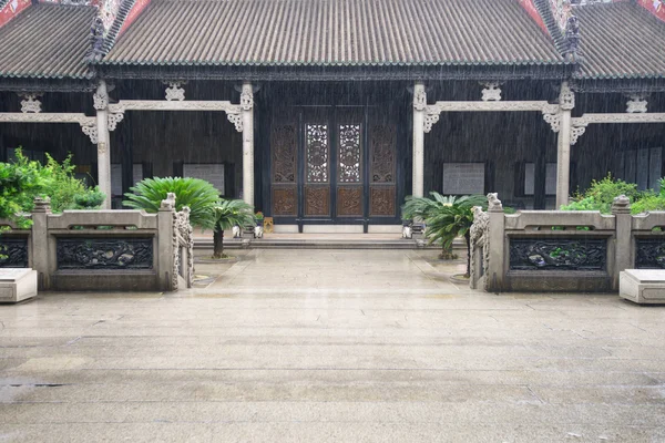 Byggnad i guangzhou — Stockfoto