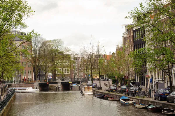 Kanäle von Amsterdam — Stockfoto