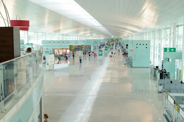 Hall dell'aeroporto internazionale di Barcellona — Foto Stock