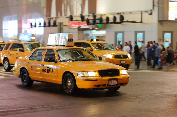 Жовті таксі — стокове фото