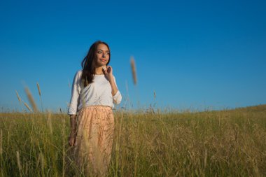 kadın hazır çim alanı