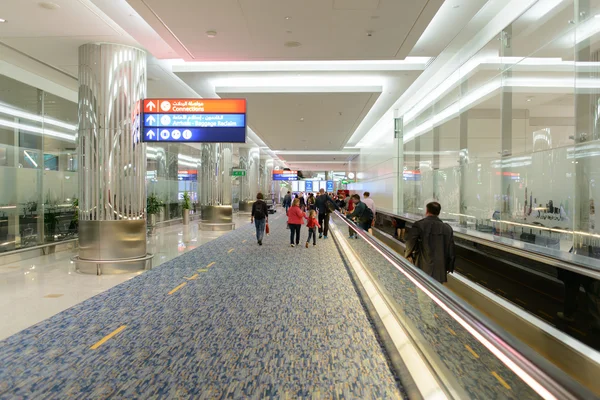 Dubai airport interior — Stock Photo, Image