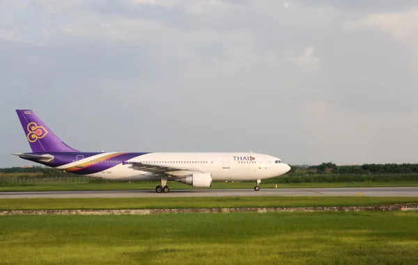 Thai Airways Airbus A300-600R — Stock Photo, Image