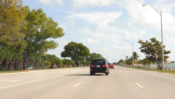 Cars on Miami roads — Stock Photo, Image