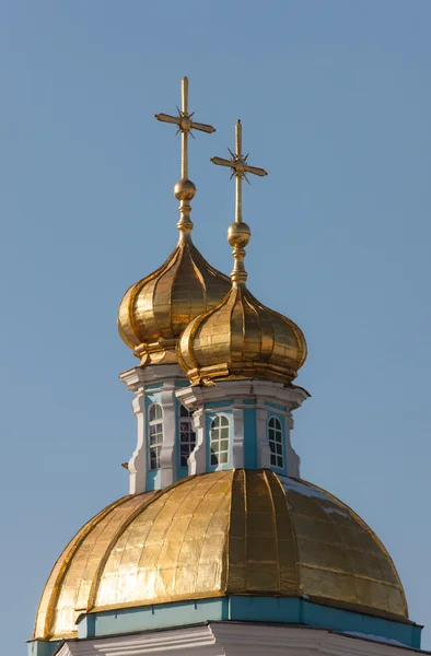 Domes against the sky — Stockfoto