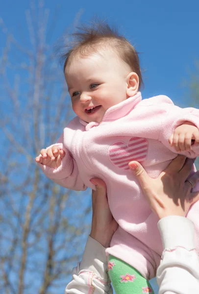 Glückliches Baby — Stockfoto