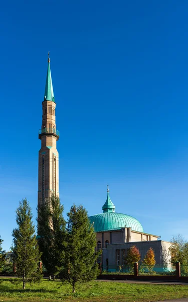 Moderna moskén — Stockfoto