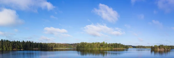 Blick auf den See am Morgen — Stockfoto