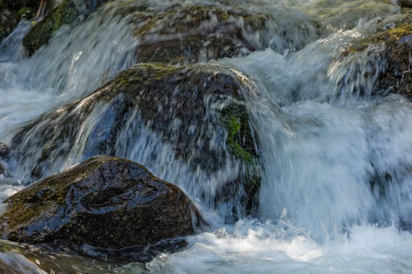 Rio rápido — Fotografia de Stock