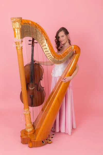 Портрет Девушки Музыкальными Инструментами — стоковое фото