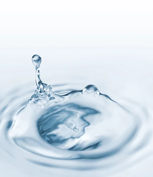 De l'eau. Modèle pour la chute dans l'eau de la baie ou d'un morceau — Photo