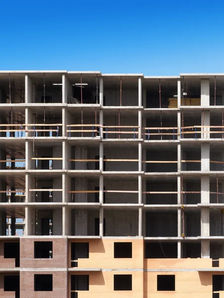 Construcción de casa de apartamentos. Lugar de construcción del fragmento . — Foto de Stock