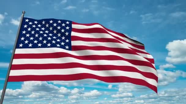 US-Flagge weht vor Zeitraffer-Wolken — Stockvideo