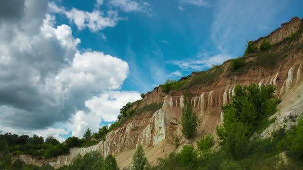 Grand Canyon slunečný den s modrou oblohou — Stock video