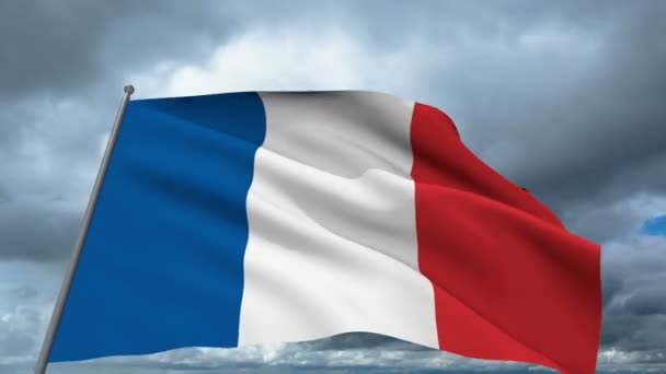 Drapeau de la France agitant sur fond de nuages temporels — Video