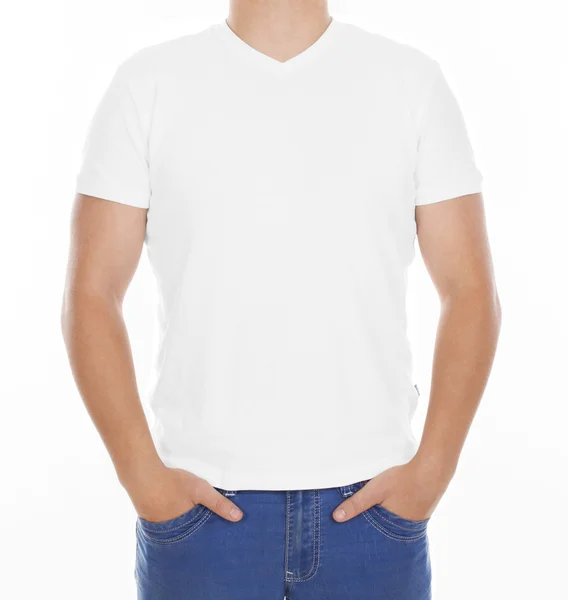 Mann trägt leeres T-Shirt isoliert auf weißem Hintergrund mit Kopierraum — Stockfoto