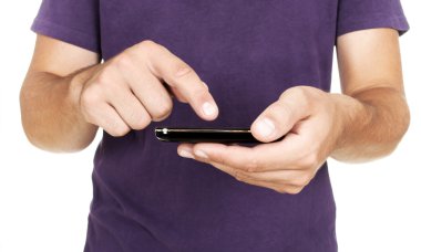 Akıllı telefonlu bir adam..