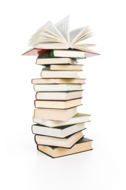 Renkli kitap yığını