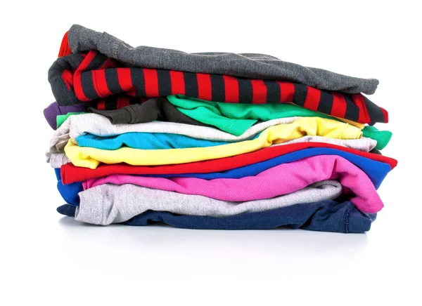 Pilhas de roupas coloridas — Fotografia de Stock