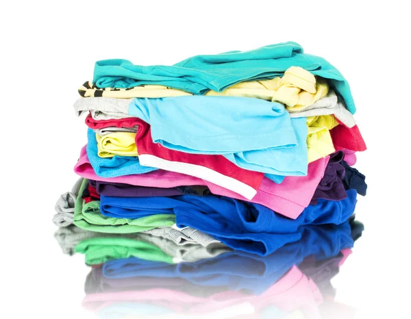 Pilhas de roupas coloridas — Fotografia de Stock