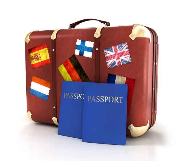 Pasaportlar ve çizgili bayrakları ile eski çanta — Stok fotoğraf