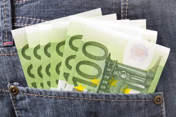 Ceny euro w dżinsach — Zdjęcie stockowe